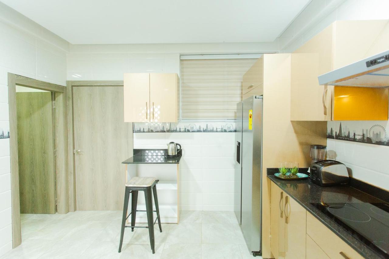 Accra Luxury Homes @ Achimota Lapaz Kültér fotó